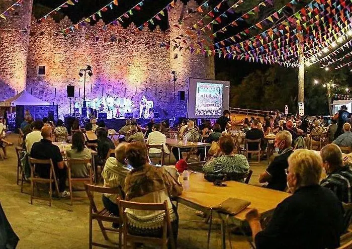 Isabela * Calonge (Catalonia)